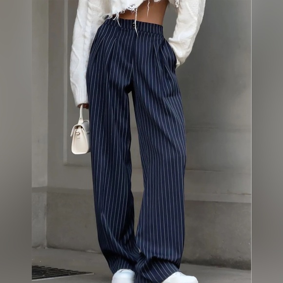 Commense Pants - 146 Pinstripe Pleated Wide-Leg Pants